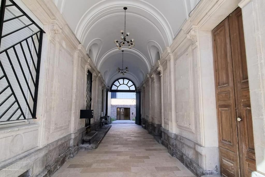 Апартаменты Le Segreto Deco Sur Les Quais 2 Parkings Prives Neuf Сет Экстерьер фото